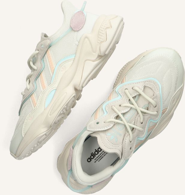 Witte ADIDAS Lage sneakers OZWEEGO WOMEN Witte ADIDAS Lage sneakers OZWEEGO WOMEN - large