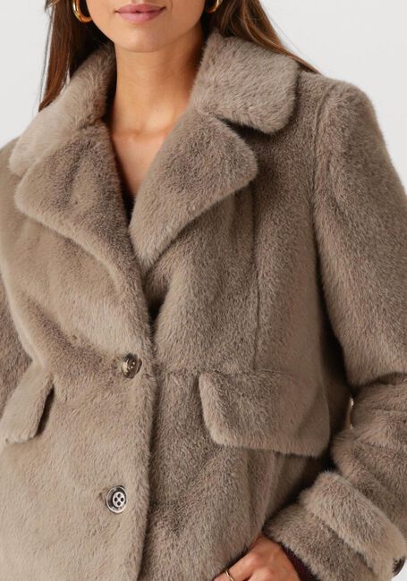 Bruine BEAUMONT Faux fur jas ABBY SHORT COAT - large