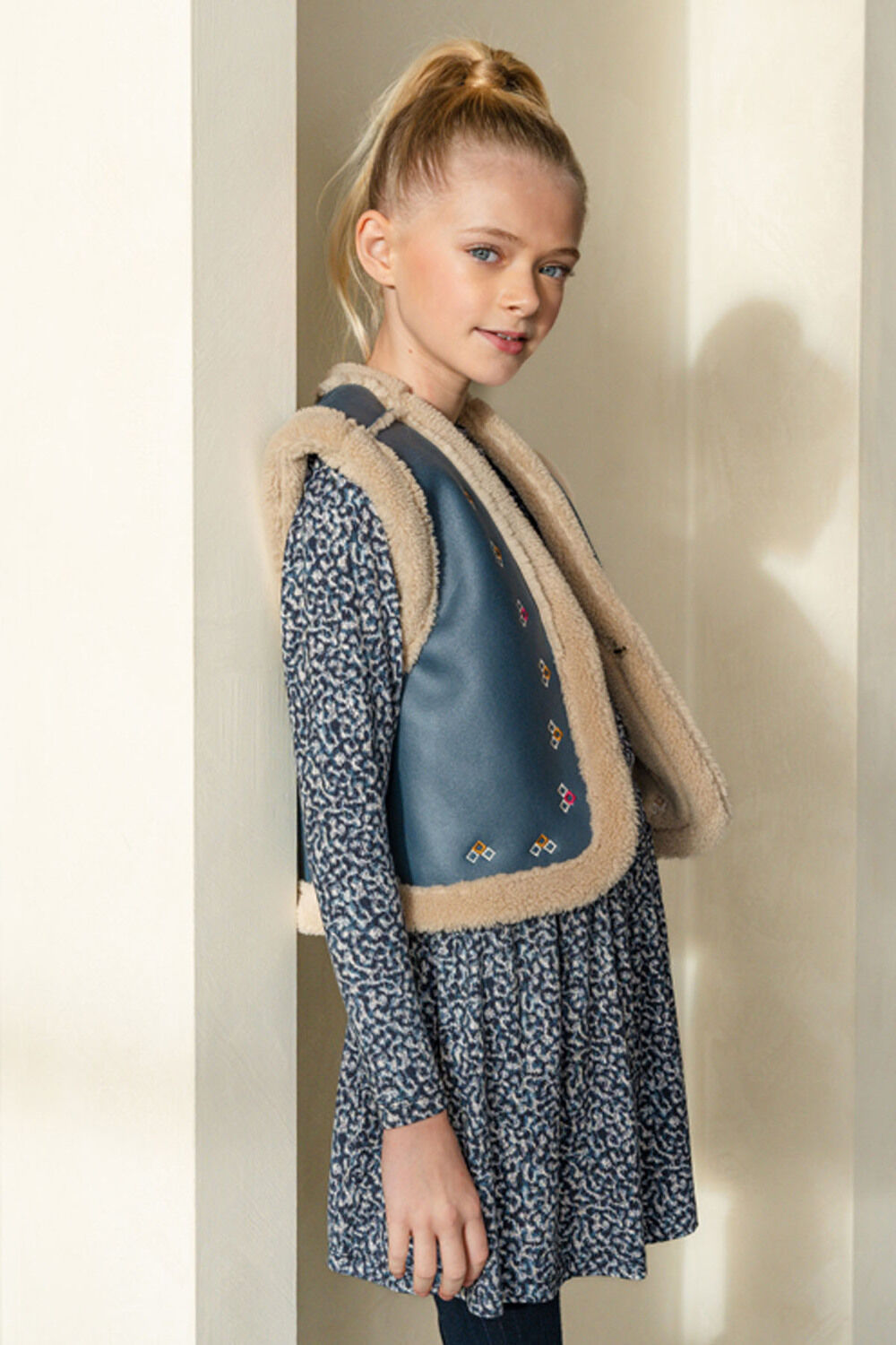 Blauwe LIKE FLO Gilet DEWI TEDDY GILET - large