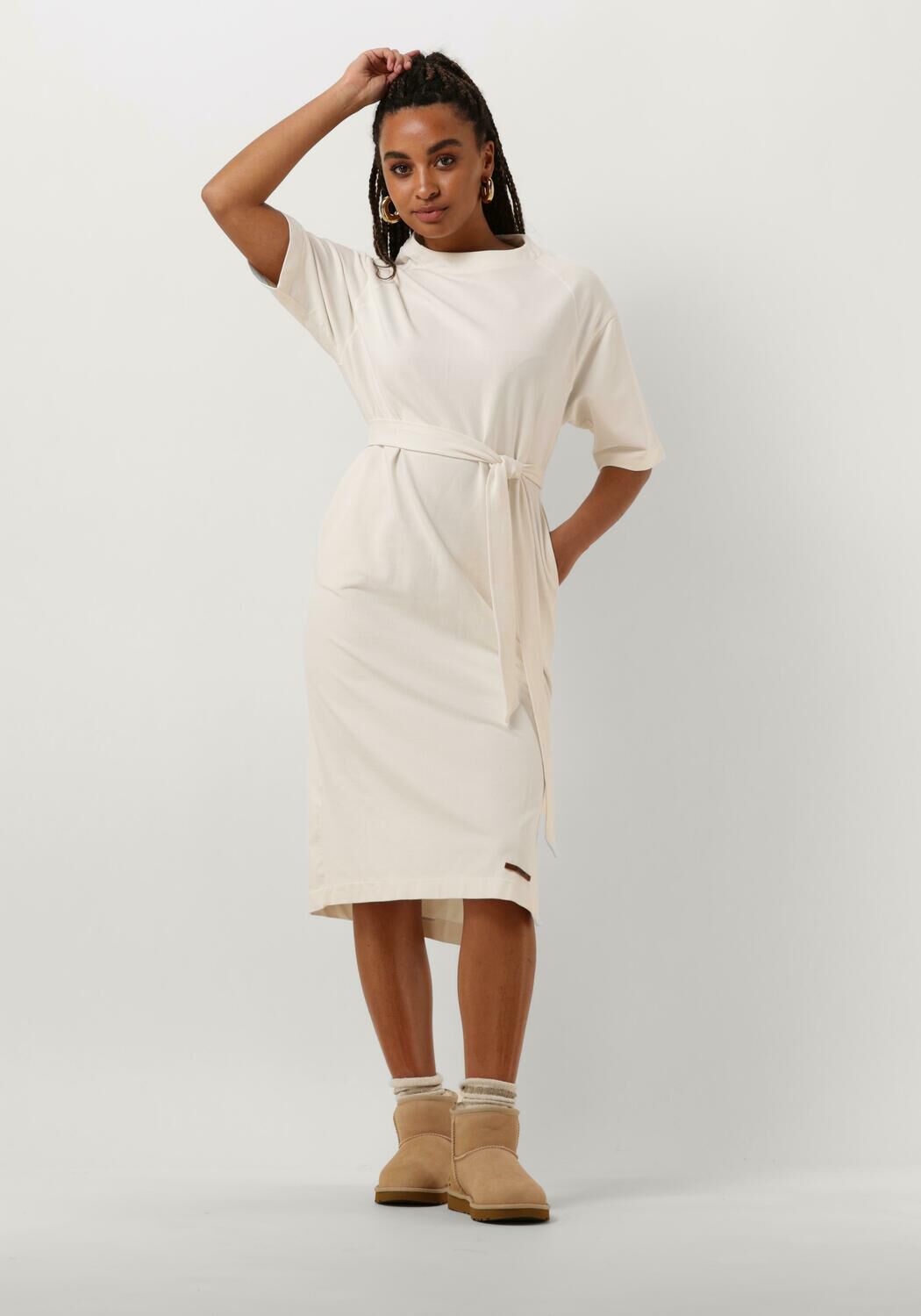 Creme jurk online