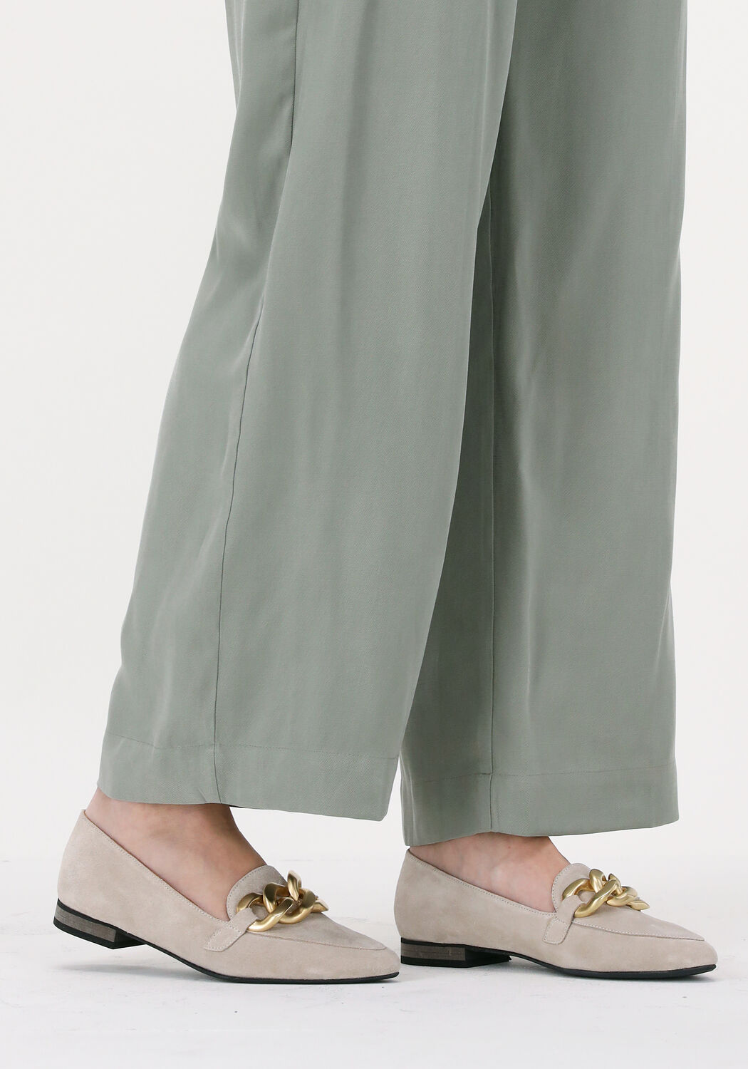 Beige NOTRE-V Loafers 20046-05 | Omoda