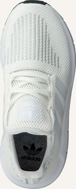Witte ADIDAS Lage sneakers SWIFT RUN C Witte ADIDAS Lage sneakers SWIFT RUN C - large