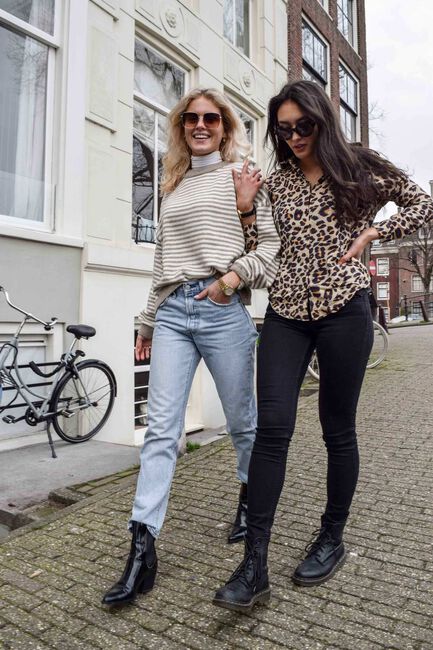 Zwarte IKKI Zonnebril TATE Zwarte IKKI Zonnebril TATE - large