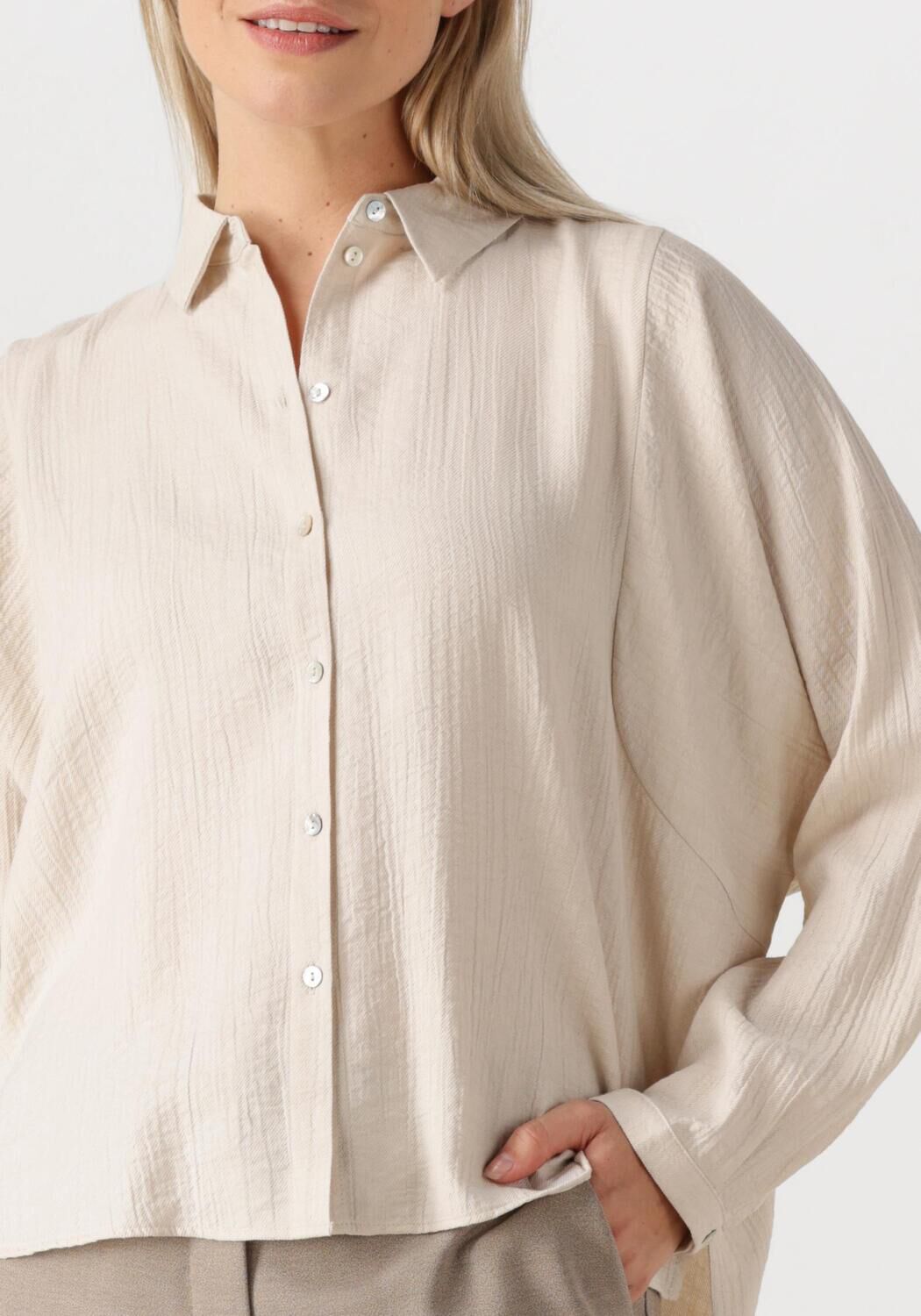 KNIT-TED Dames Blouses Rosan Creme
