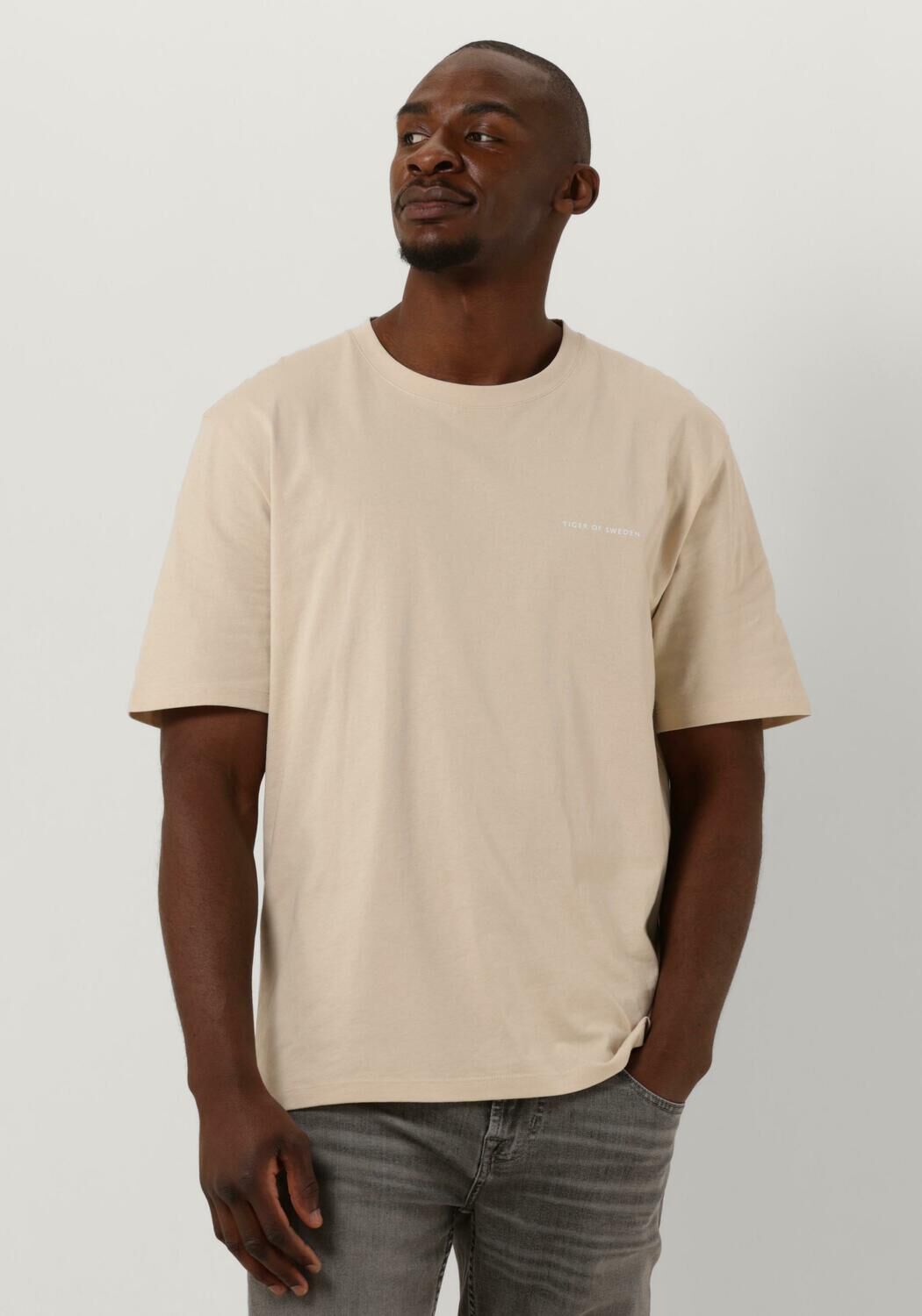 Beige TIGER OF SWEDEN T shirt PRO. Omoda