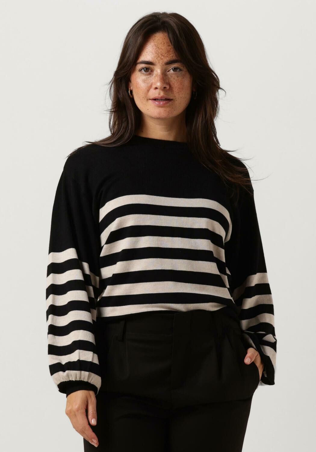 MINUS Dames Truien & Vesten Perla Striped Knit Pullover Zwart