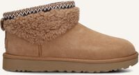 Cognac UGG Vachtlaarzen CLASSIC ULTRA MINI MAXI CURLY - medium