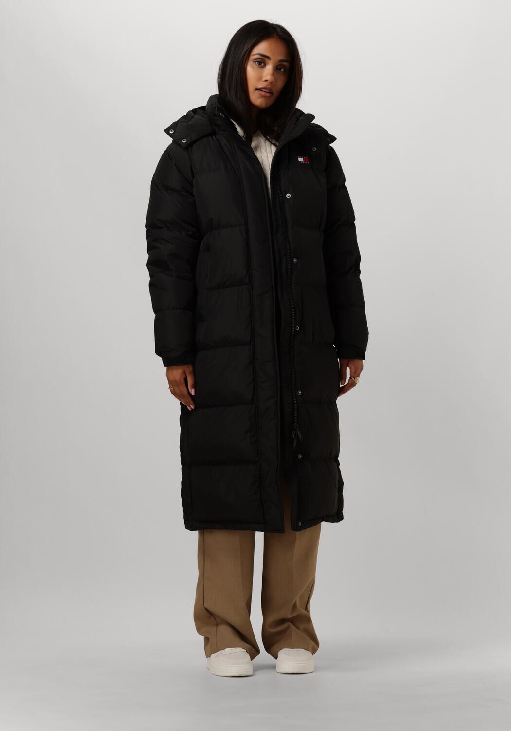 Tommy Jeans Gewatteerde lange jas met labelstitching model 'ALASKA'