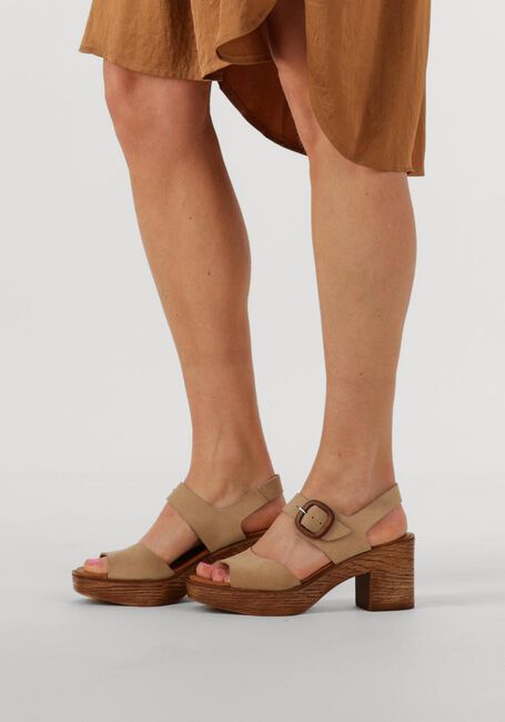 Beige STEFANO LAURAN Sandalen met hak 930 Beige STEFANO LAURAN Sandalen met hak 930 - large