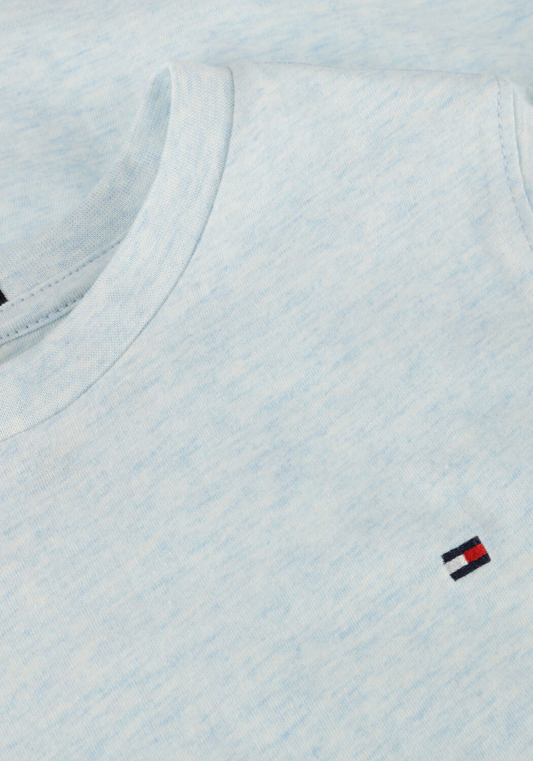 TOMMY HILFIGER Jongens Polo's & T-shirts Essential Reg Fit Tee Ss Lichtblauw