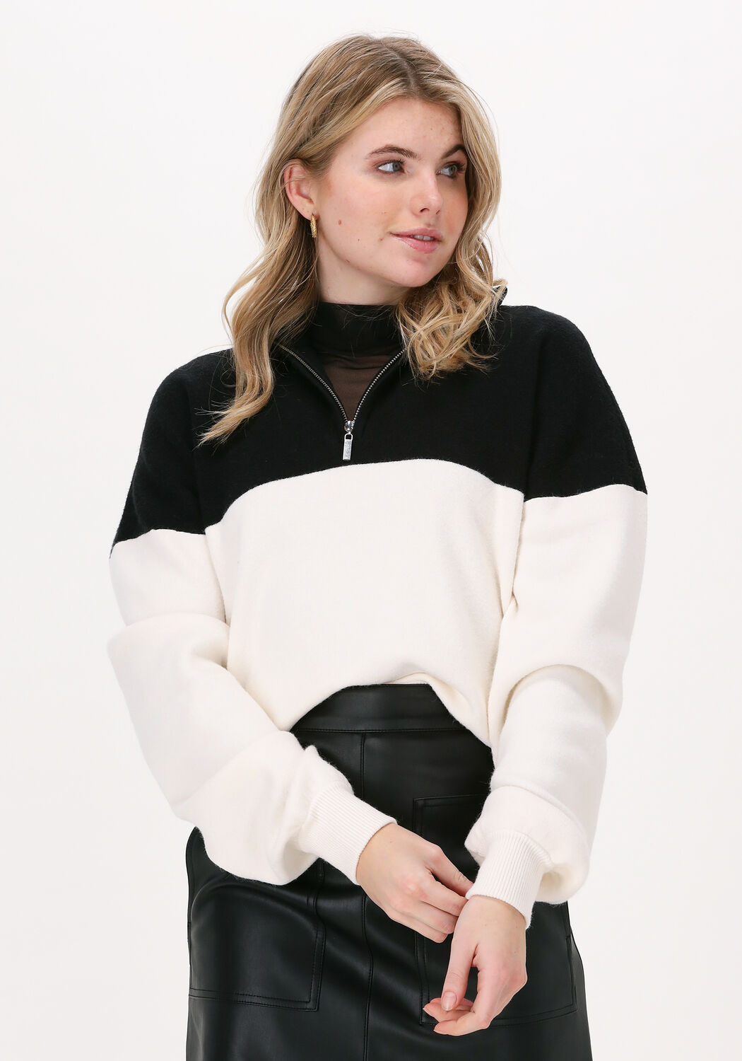 Zwarte RIANNE MEIJER x NA KD Sweater COLOURBLOCK ZIP SWEATER Omoda