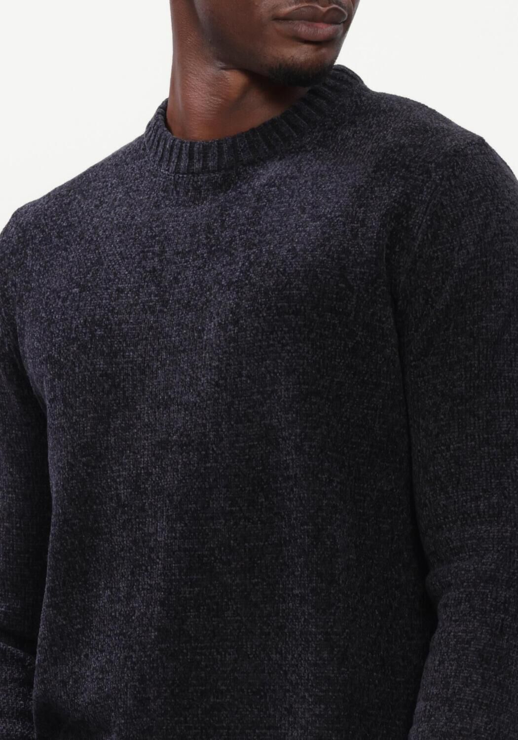 Donkergrijze ANERKJENDT Trui AKSUNE CHENILLE KNIT - large