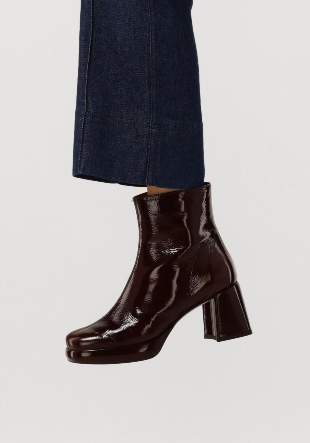 Bruine CTWLK Enkellaarsjes BAMBOSSA - large