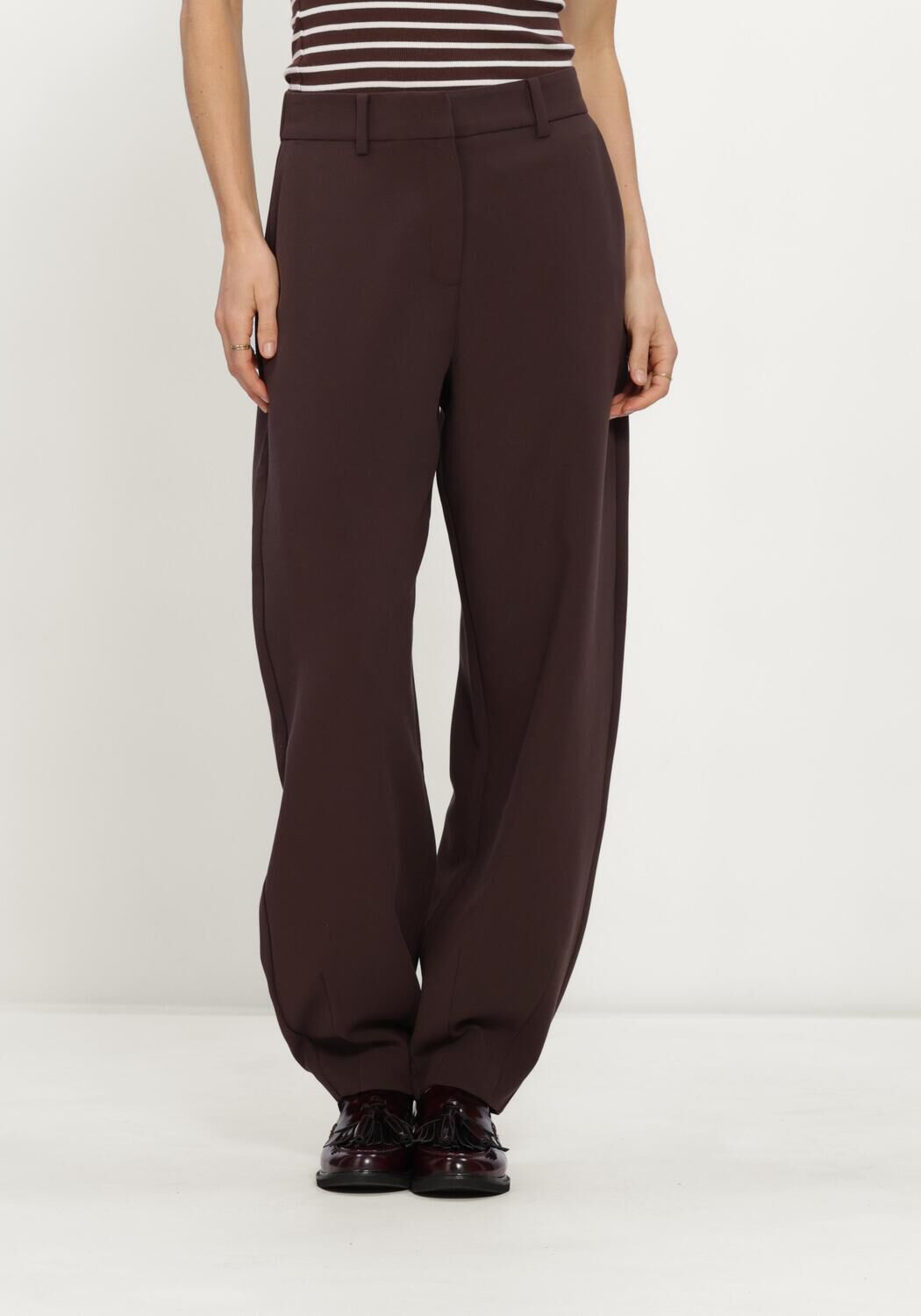 Bruine MSCH COPENHAGEN Wide jeans MSCHMACY MICHELLE HW BARREL PANTS - large