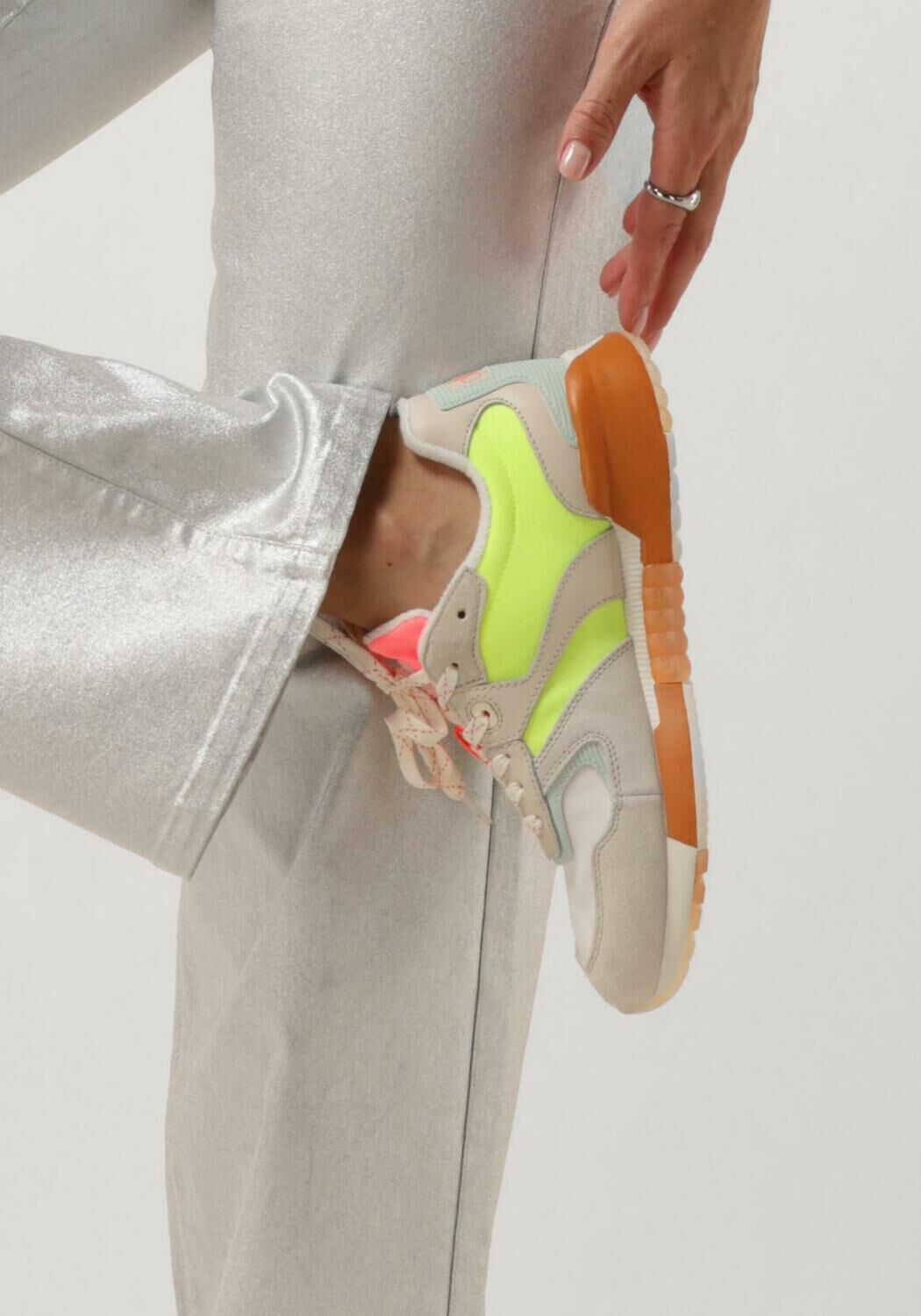 Witte SCOTCH & SODA Lage sneakers VIVI 25 - large