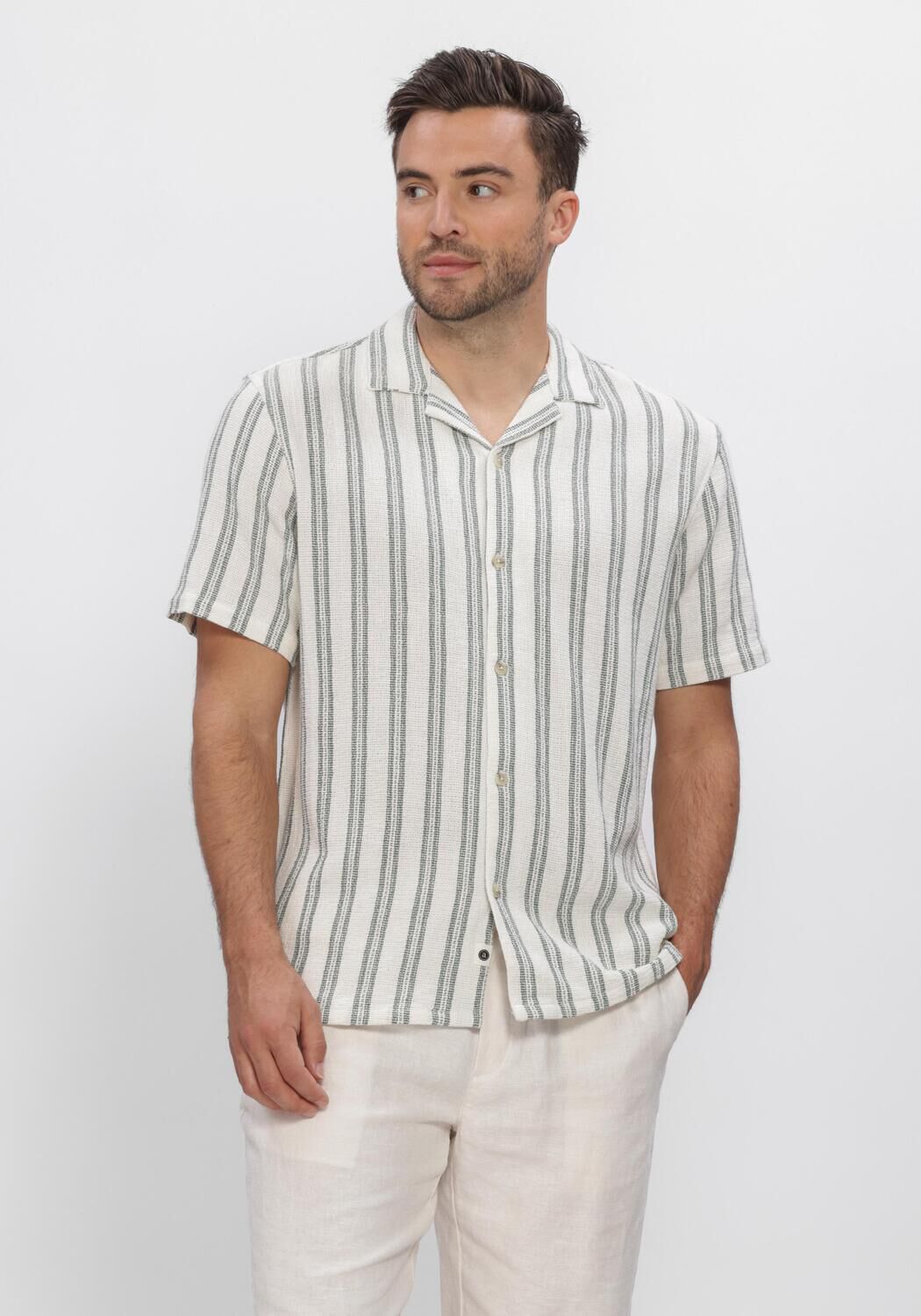 Ecru ANERKJENDT Casual overhemd AKLEANDER STRUC STRIPE2 SS SHIRT - large