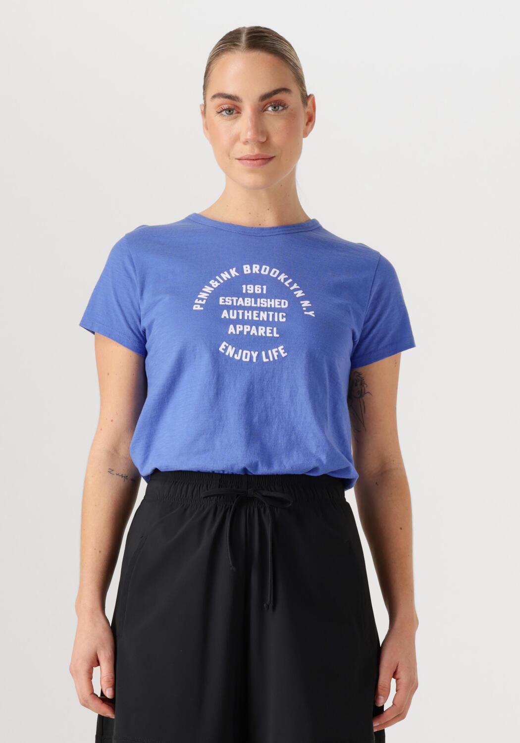 PENN & INK Dames Tops & T-shirts T-shirt Print Blauw