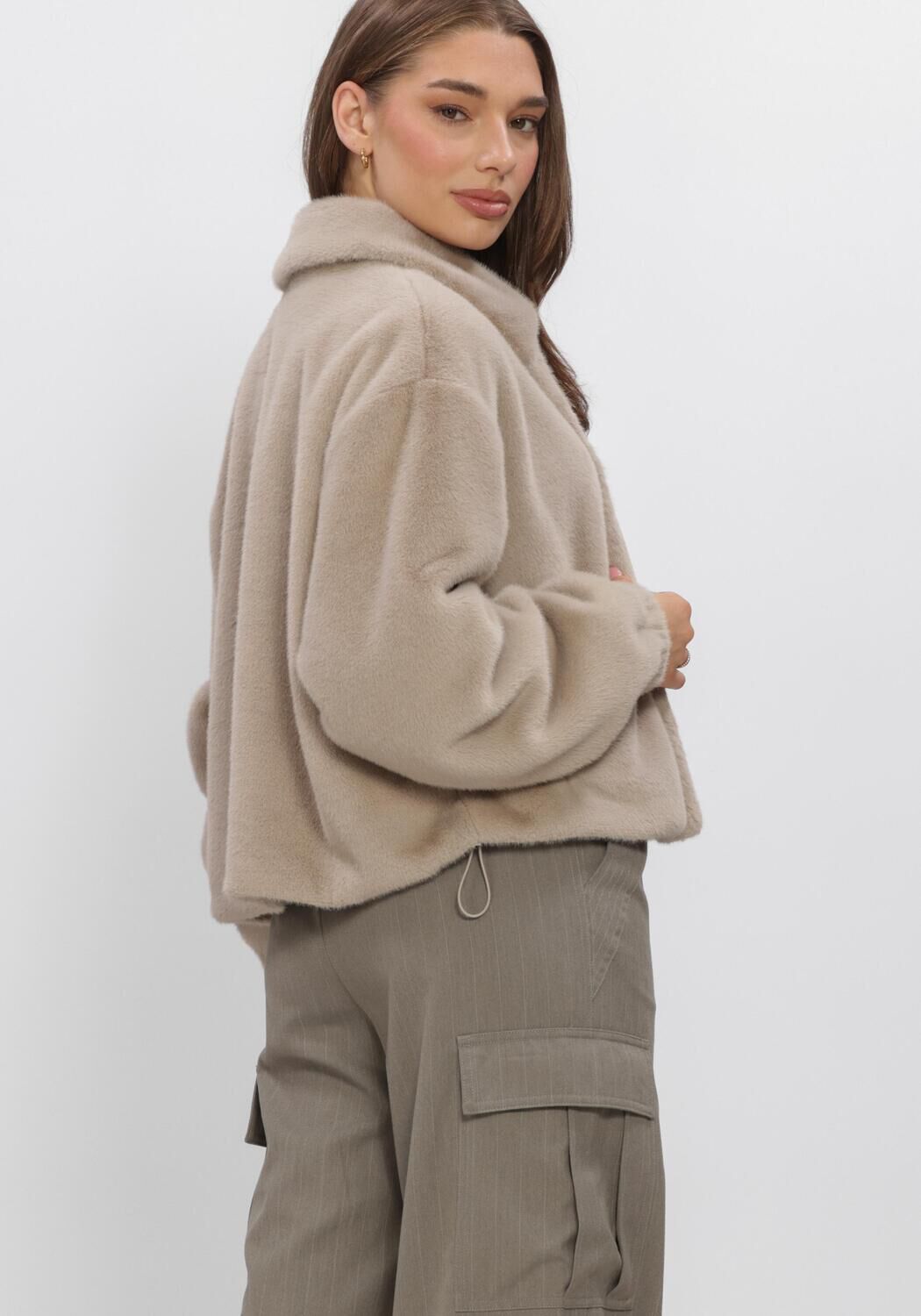 Beige WITHBLACK Faux fur jas WBLNOHR FAUX FUR JACKET - large