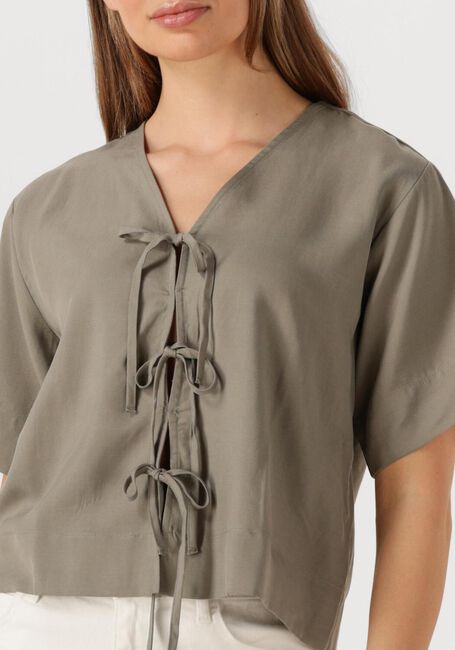 Groene SELECTED FEMME Blouses SLFNATUK 2/4 BOXY TIE TOP - large