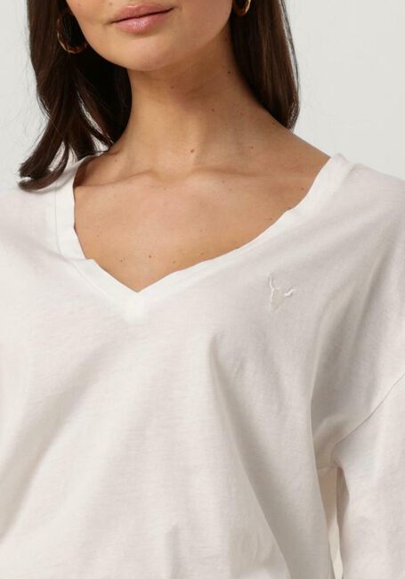 Witte ALIX THE LABEL T-shirt LADIES KNITTED OVERSIZED V-NECK T-SHIRT - large