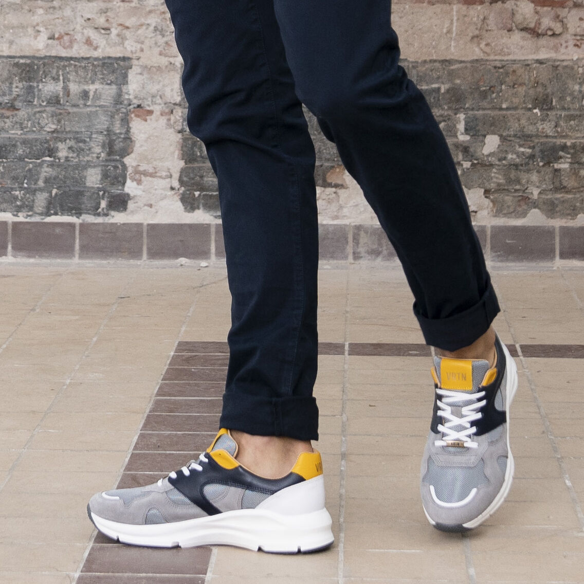 Grijze VERTON Lage sneakers 9325A - large