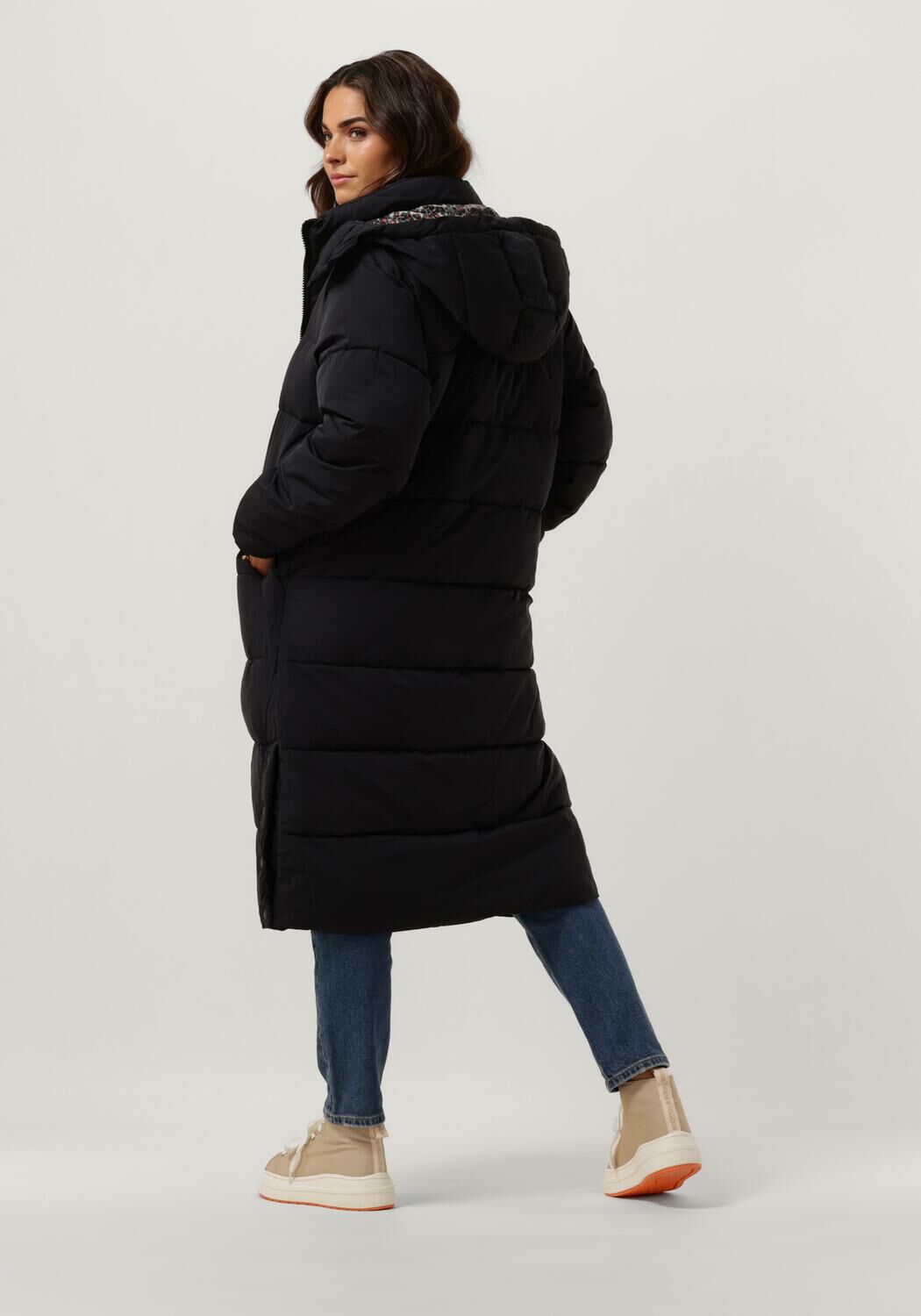 Water repellent sales puffer jacket