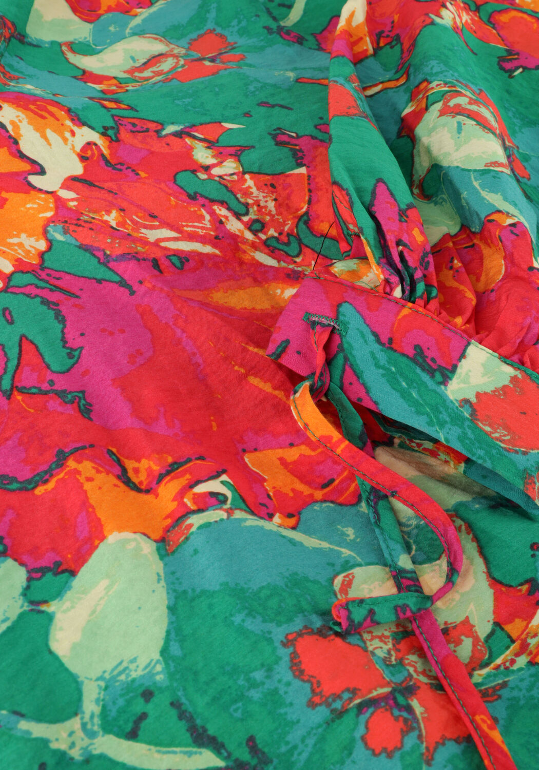 Roze MINUS Blouses THILDA V-NECK BLOUSE - large