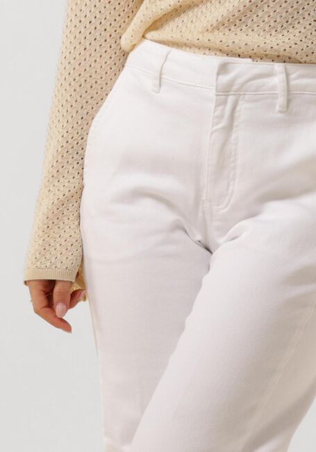 Witte MY ESSENTIAL WARDROBE Straight leg jeans LARAMW PANT 149 - large