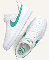 Groene NIKE Lage sneakers COURT BOROUGH LOW RECRAFT Groene NIKE Lage sneakers COURT BOROUGH LOW RECRAFT - medium