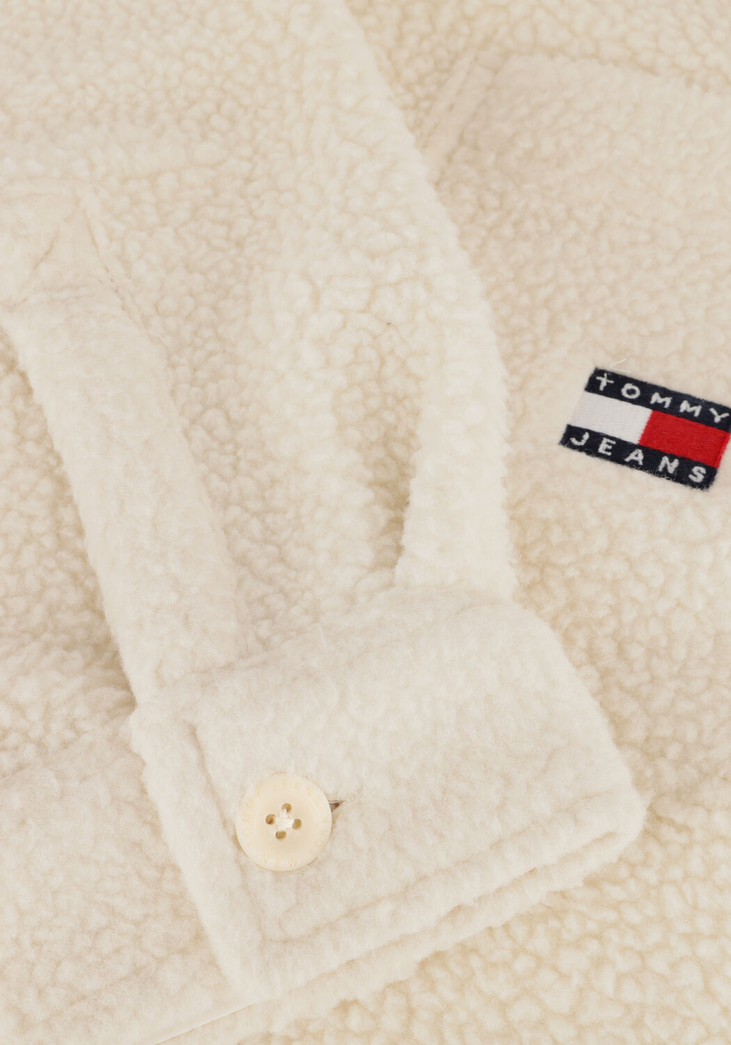 Witte TOMMY JEANS Jack TJM XS BADGE TEDDY OVERSHIRT - large