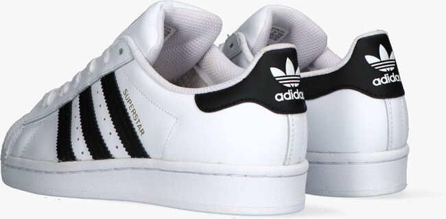 Witte ADIDAS Lage sneakers SUPERSTAR W - large