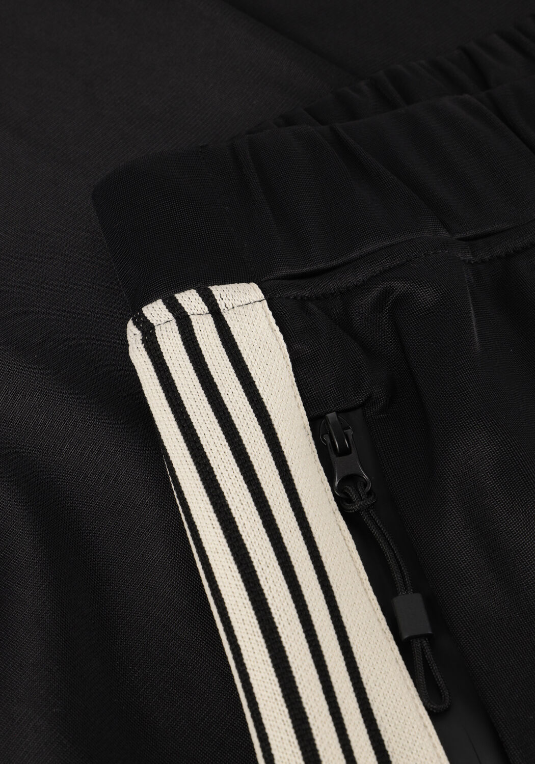 Zwarte HAUTE L'AMITI&Eacute; Wijde broek BAGGY TRACK TALL PANTS - large