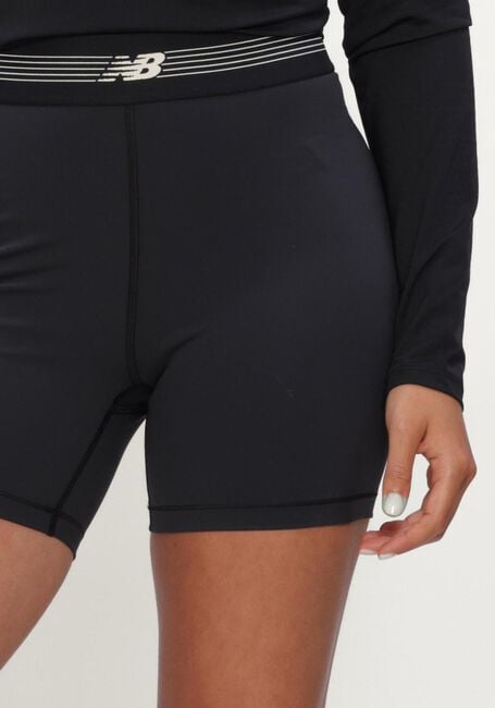 Zwarte NEW BALANCE Korte broek AC FITTED SHORT 5" - large