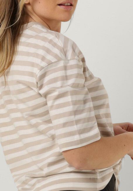 Beige ESMÉ STUDIOS T-shirt SIGNE STRIPED BOXY T-SHIRT - GOTS - large