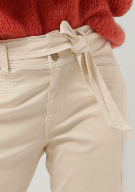 Witte SUMMUM Slim fit jeans TAPERED PANTS PEACHY STRETCH TWILL MIX - large