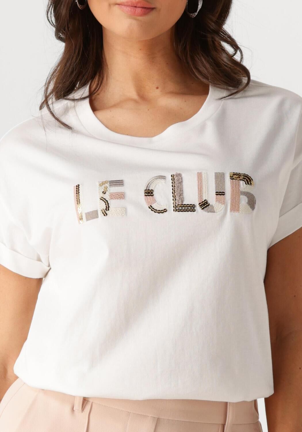 NUKUS Dames Tops & T-shirts Femke Shirt Le Club Gebroken Wit