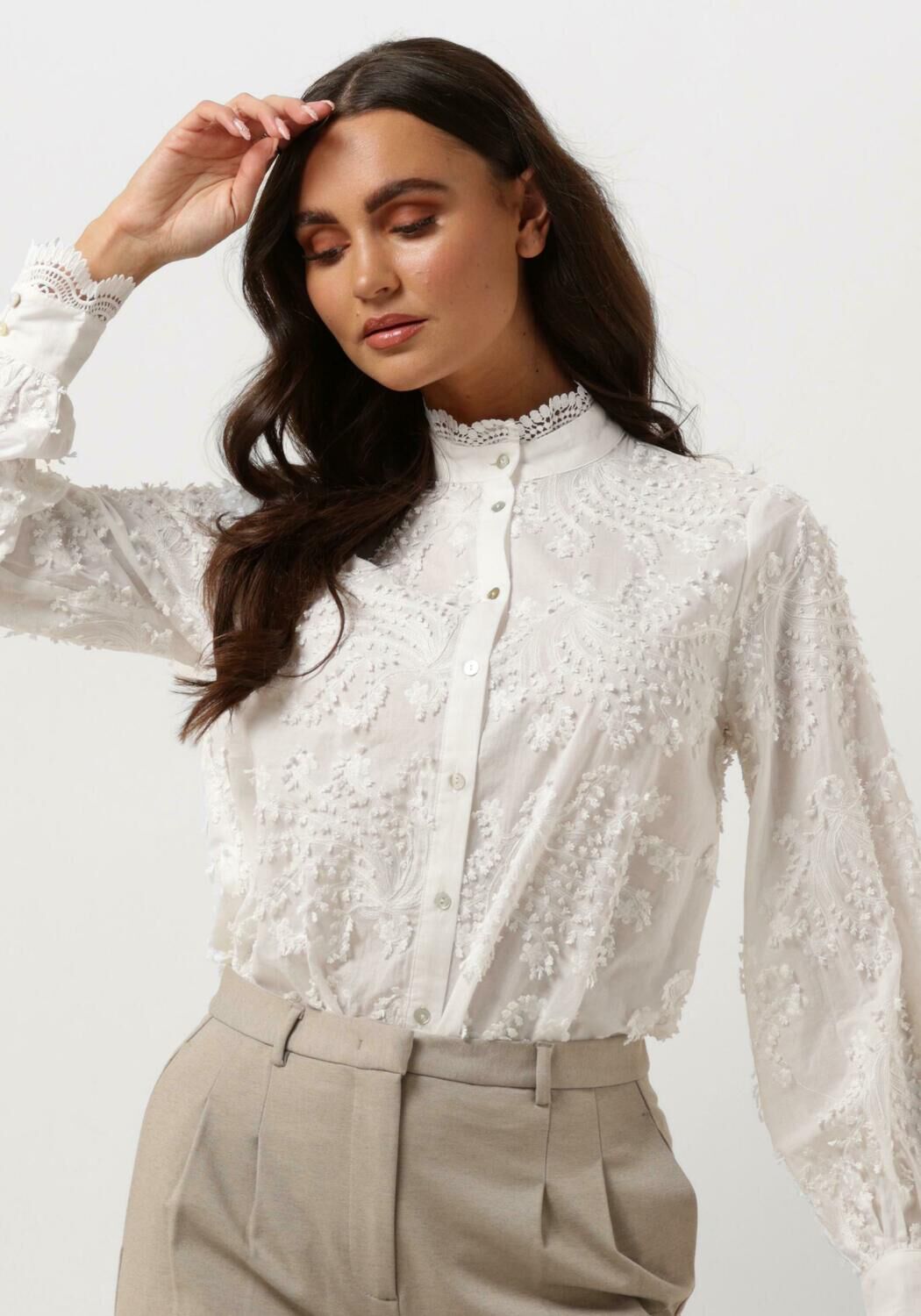 BRUUNS BAZAAR Dames Blouses Lingon Charlotta Shirt Wit