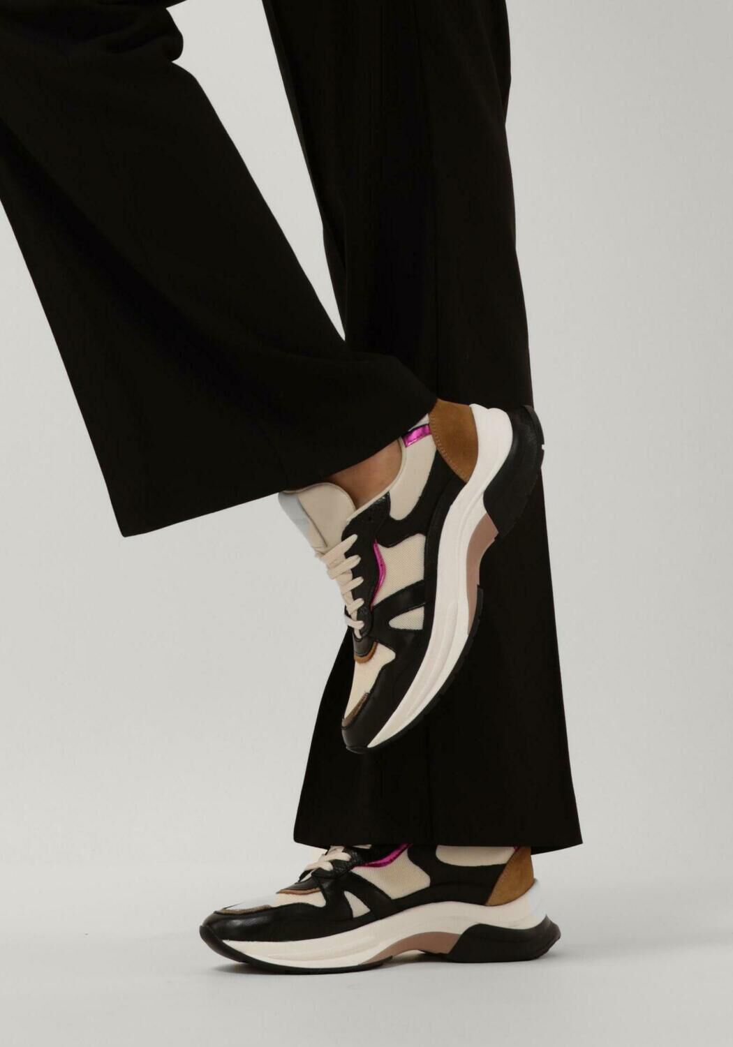 Zwarte HABOOB Lage sneakers P7386 - large