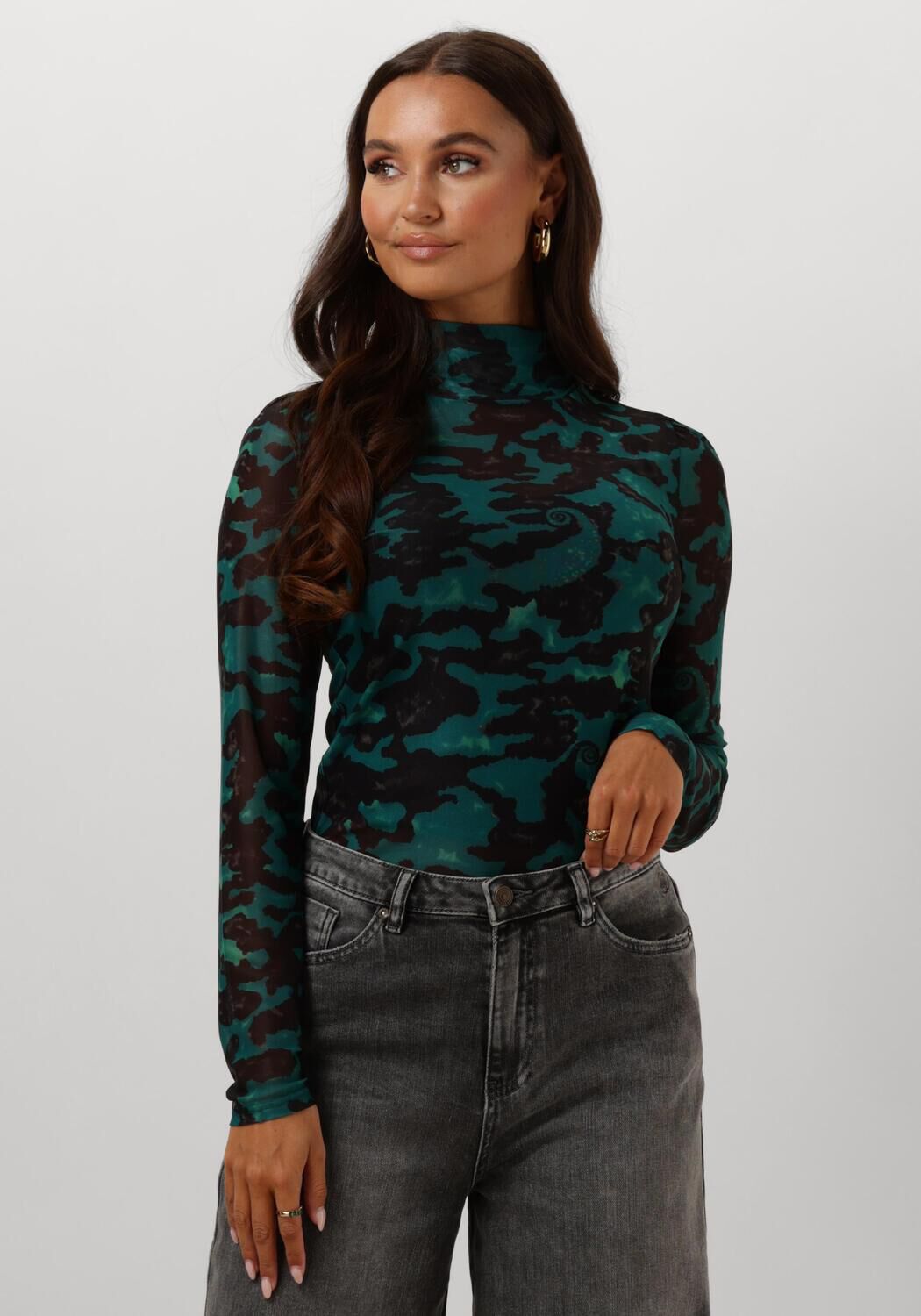 POM AMSTERDAM Dames Tops & T-shirts Turtleneck Camo Teal Green Roest