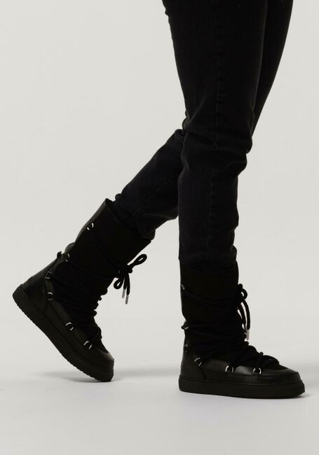 Zwarte INUIKII Vachtlaarzen CLASSIC HIGH LACED - large