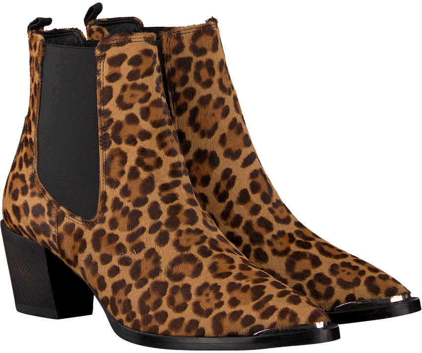 toral chelsea boots