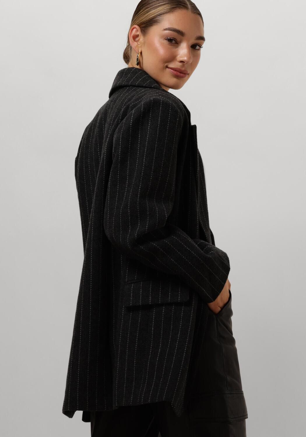 COPENHAGEN MUSE Dames Blazers Cmdai-blazer Zwart