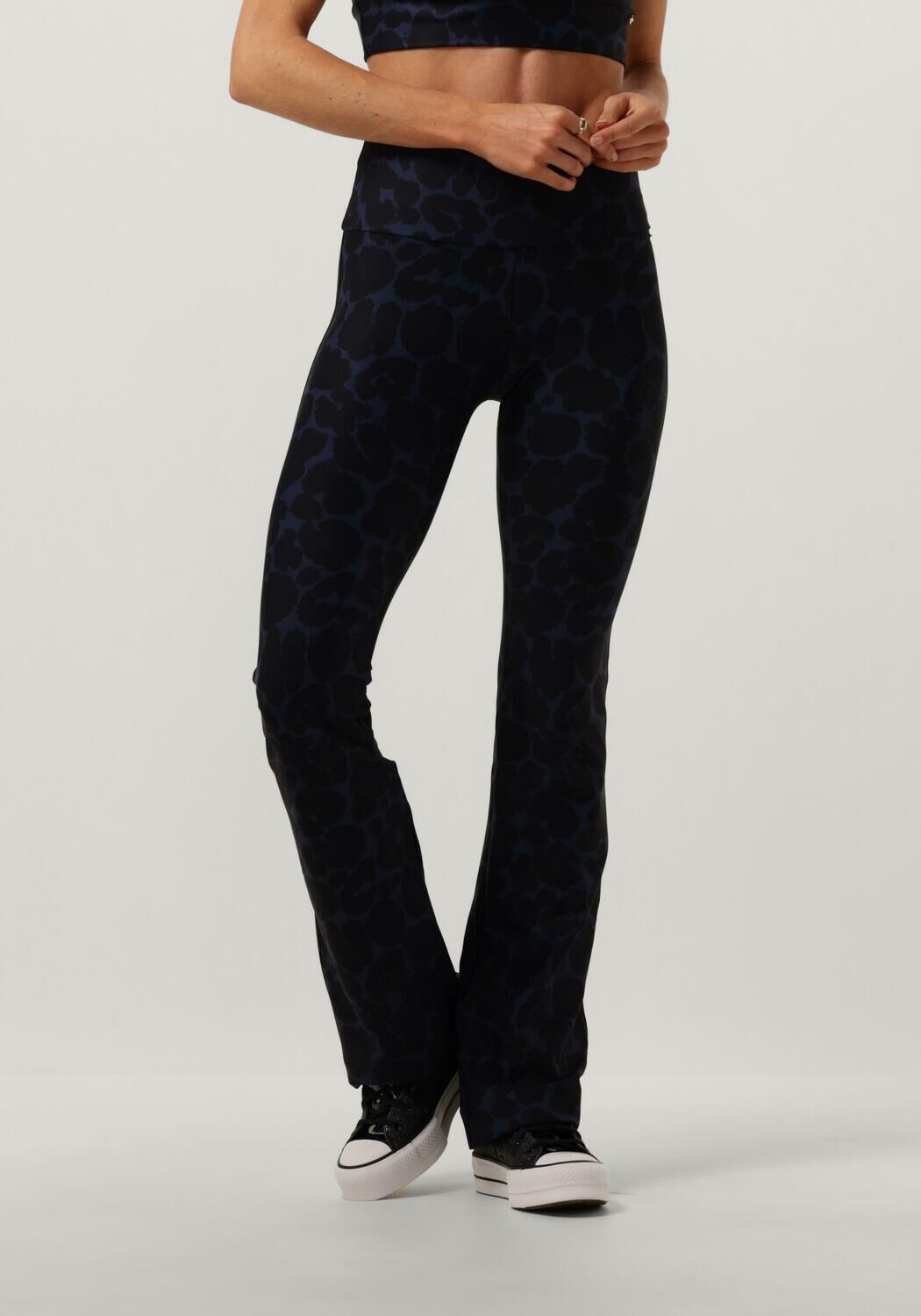 DEBLON SPORTS Dames Broeken Celine Flared Leggings Zwart