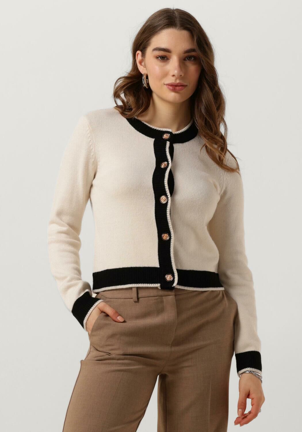 NEO NOIR Feminine Gebreide Cardigan met Gouden Knopen Beige Dames