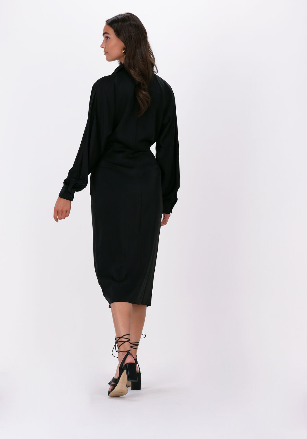Midi outlet jurk zwart