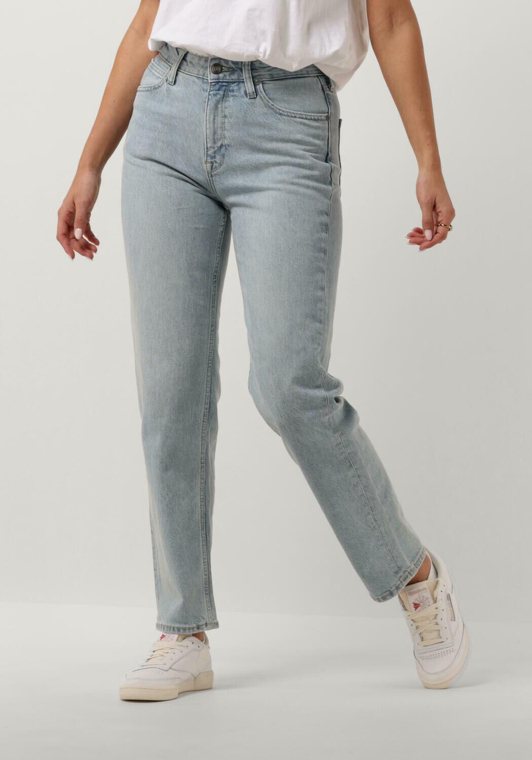 blauwe lee mom jeans carol light story