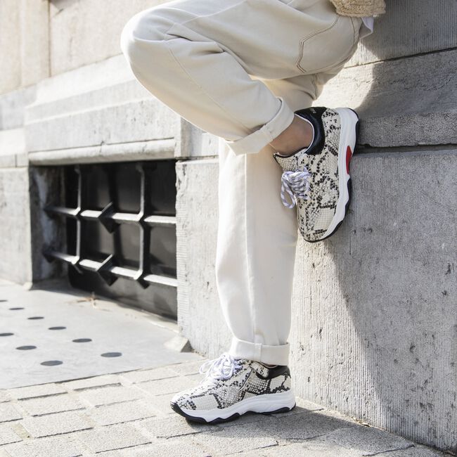 Beige HIP Lage sneakers H1748 Beige HIP Lage sneakers H1748 - large