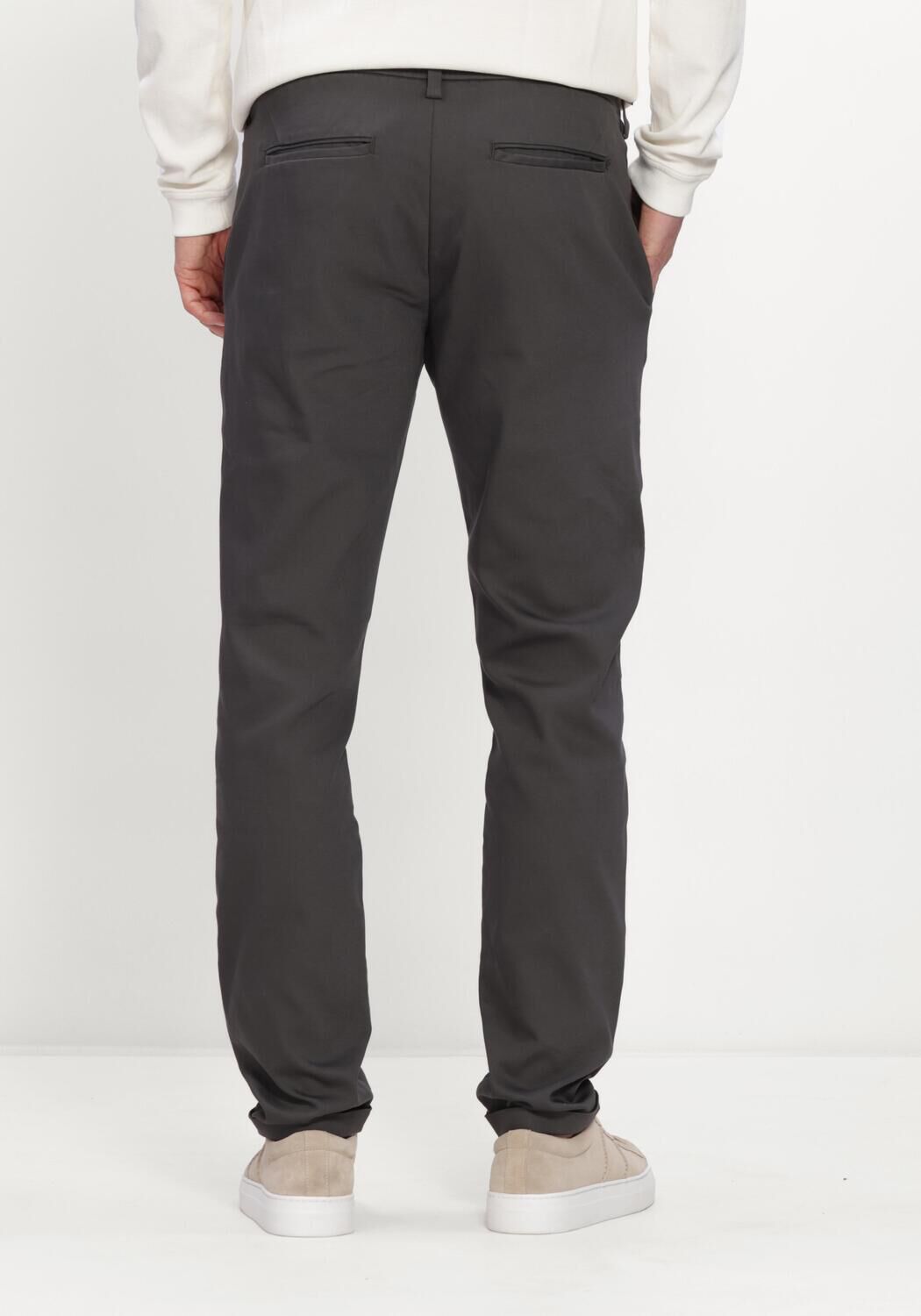 Donkergrijze CAST IRON Lange broeken CYLAS TAPERED CHINO MEGDA POWER - large