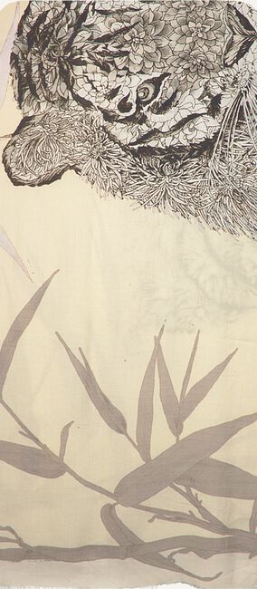 Beige MOMENT IN MAY. Sjaal DANICHE Beige MOMENT IN MAY. Sjaal DANICHE - large