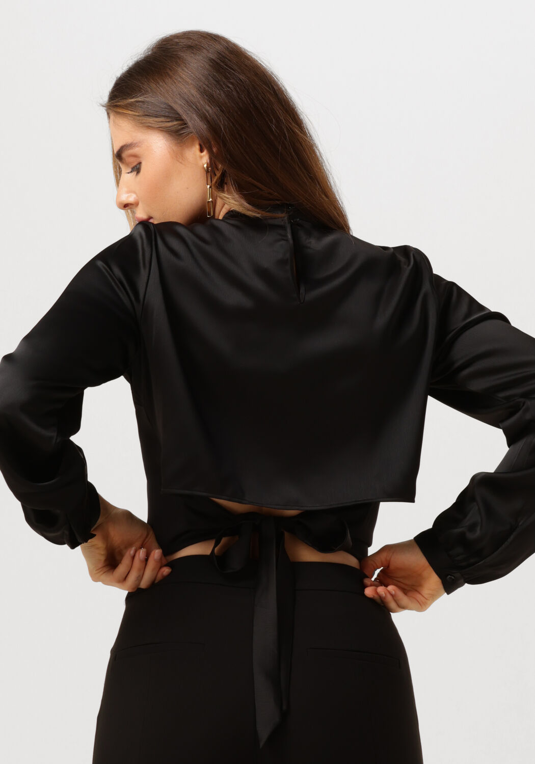 ANOTHER LABEL Dames Blouses Ella Top Zwart